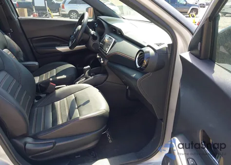 2019 Nissan Kicks Sr из США, поврежденный, VIN 3N1CP5CU0KL498990